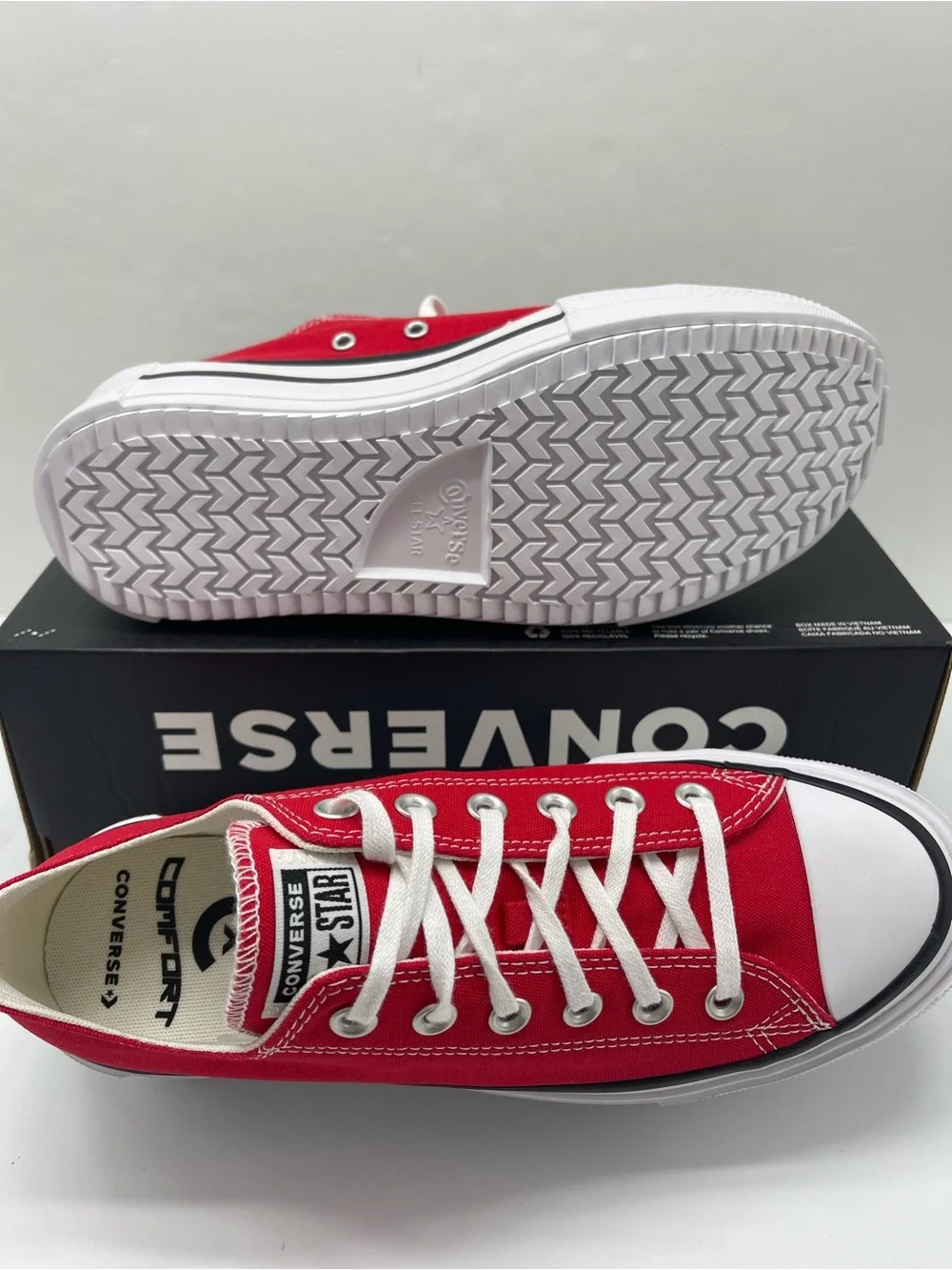Converse WMNS CTAS LIFT DOUBLE STACK OX
RED/BLACK/WHITE Platform Sneakers - Picture 3 of 16
